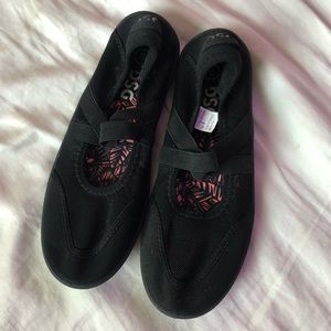 DSG black Water Shoes New